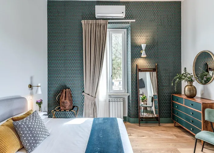 Tree Charme Trilussa Oda ve Kahvaltı 4*