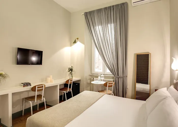 Tree Charme Trilussa Oda ve Kahvaltı 4*
